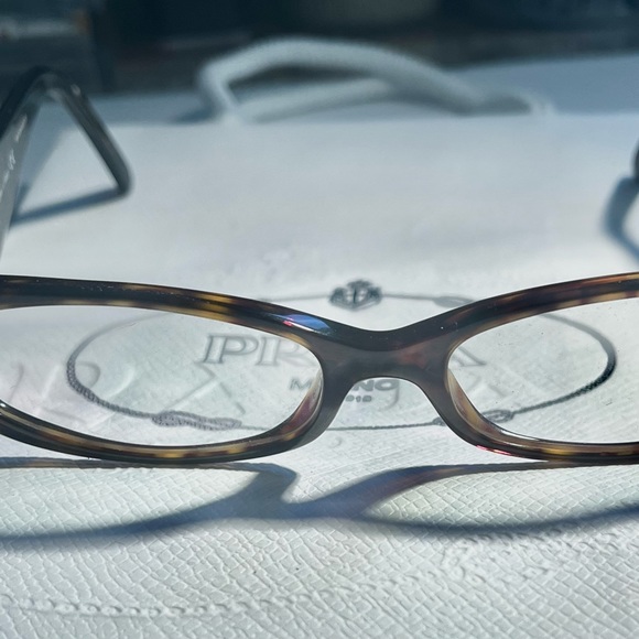 PRADA Eyglasses with case. - Picture 2 of 3